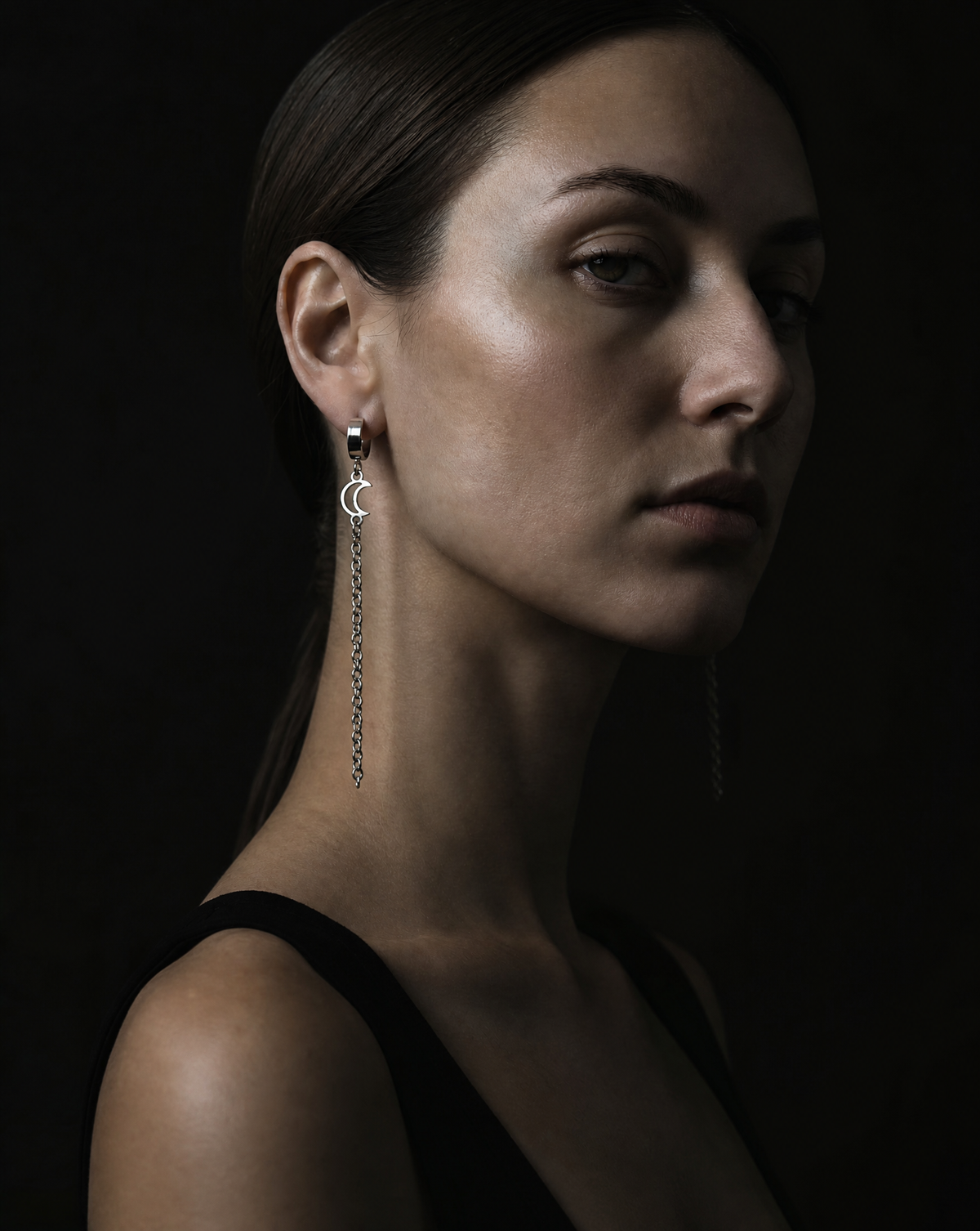 Selene Anew Moon Chain Earrings 8.5cm