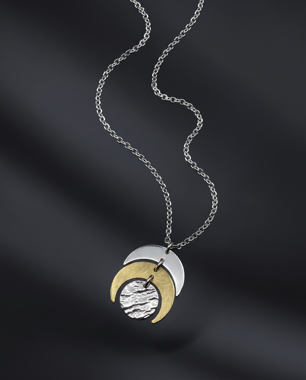 Luna Phase Necklace - 20mm Silver / Gold