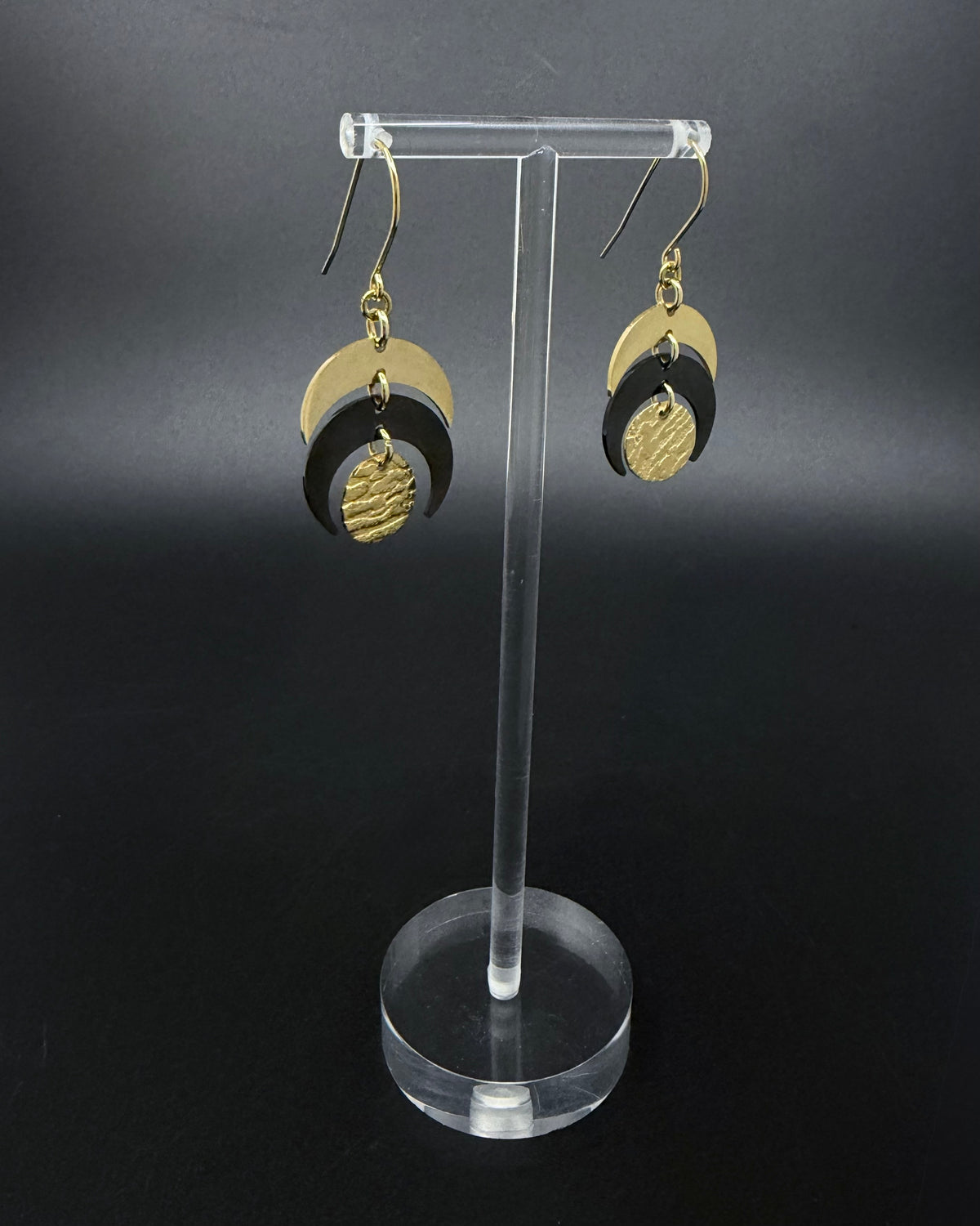 Luna Phase Earrings - 20mm Black / Gold