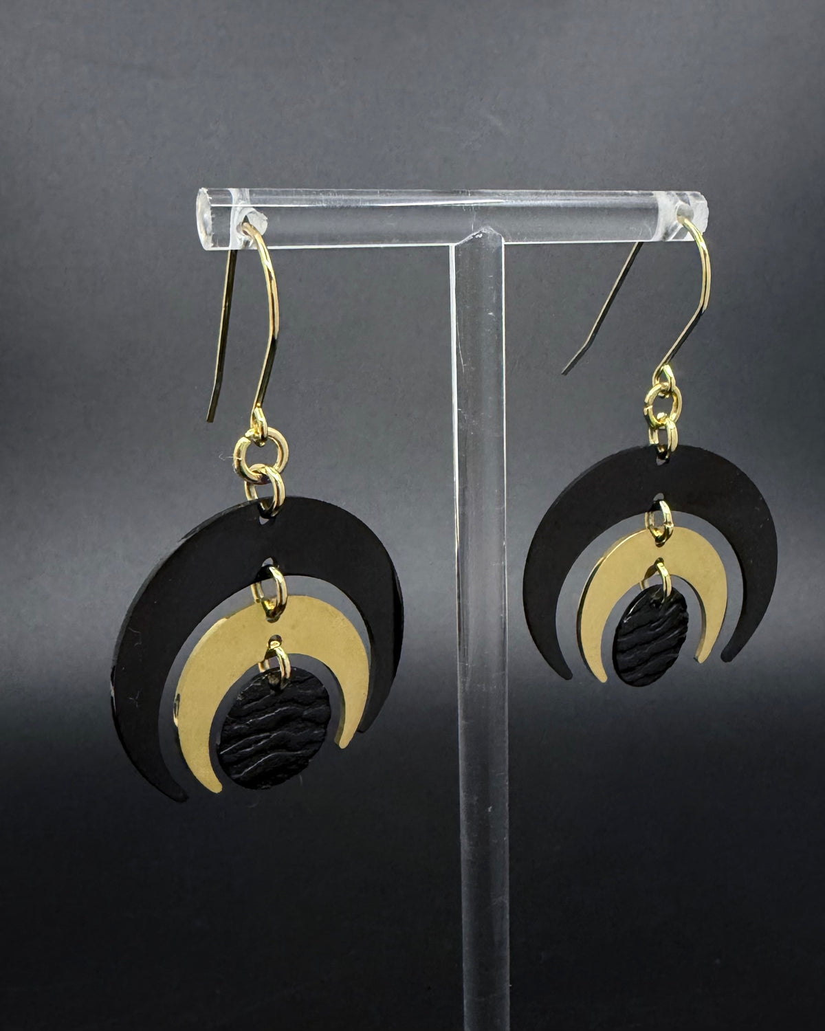Luna Phase Earrings - 30mm Black / Gold