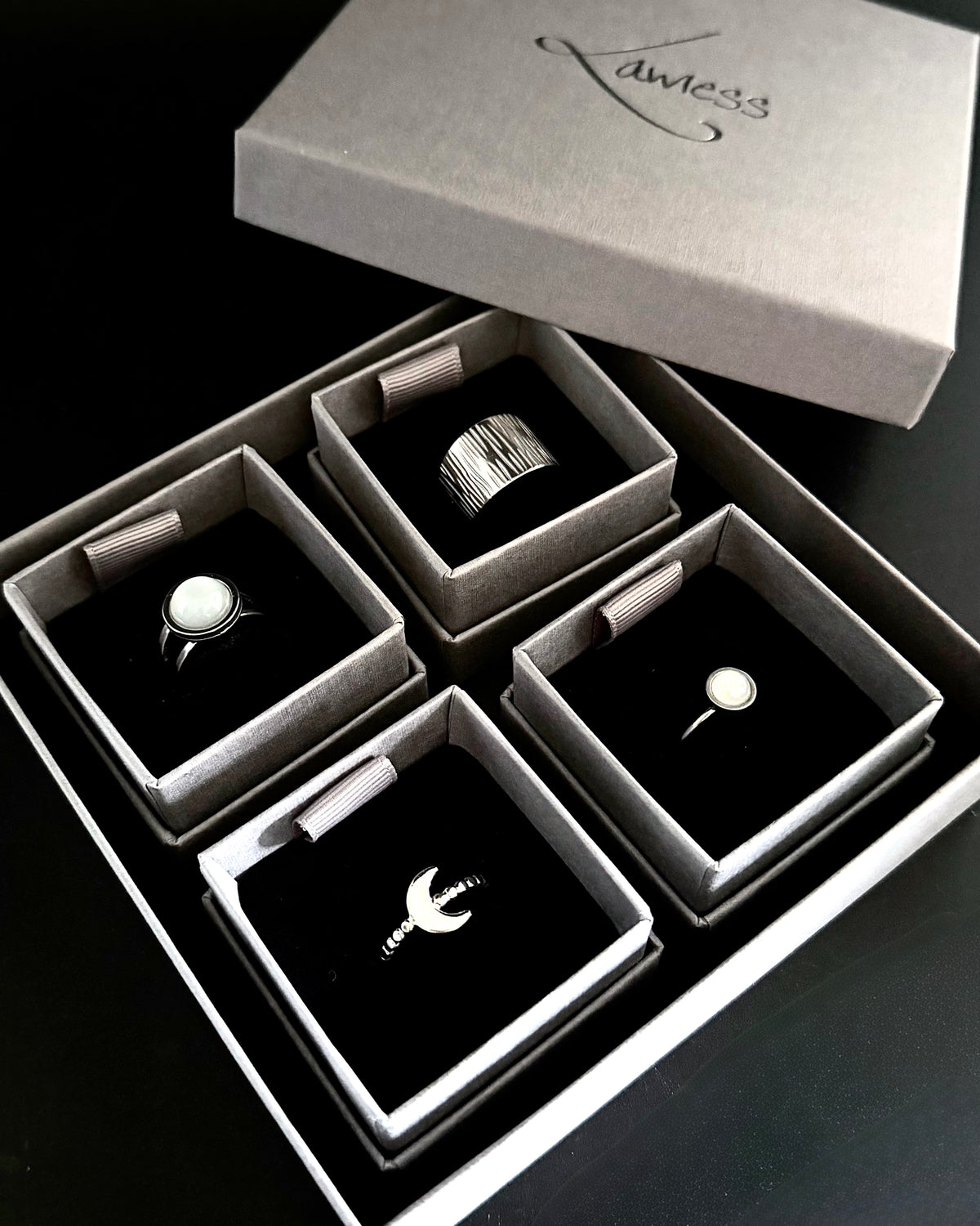 Selene Anew Moonstone 4 Ring Set